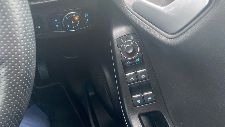 Ford Puma 1.0 EcoBoost Hybrid mHEV ST-Line X 5dr Petrol Hatchback